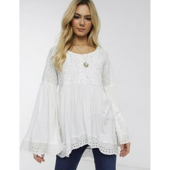 Free People Tops - Free People White Sea Of Love Crochet Sparkle Button Tunic Top - Size - Small